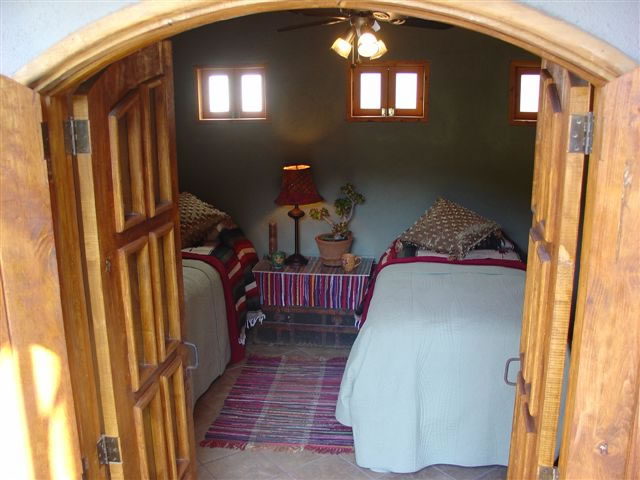 1 - El Vaquero Bedroom.jpg